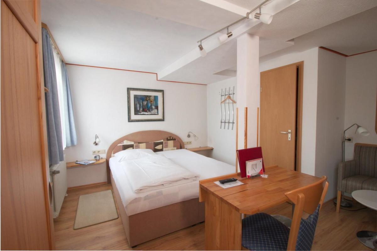 Hotel Venezia Tübingen Buitenkant foto